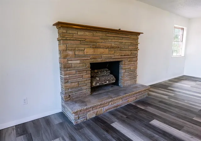 5th image of 1108 Wilson Ave, Maysville, OK 73057 | MLS# 1240644