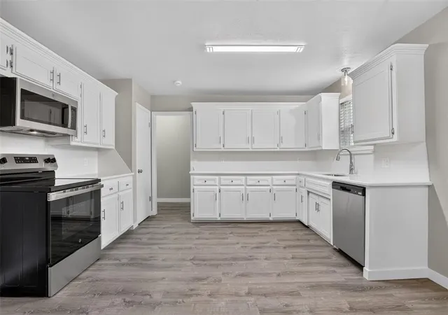 Photo 4 of Sale Pending at 1101 SW 98th Street, Oklahoma City, OK 73139 | MLS# 1240650 | Listing updated on 2026-08-26
