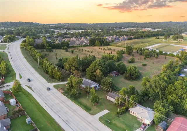 2nd image of 1700 Kerr Lab Rd, Ada, OK 74820 | MLS# 1240652