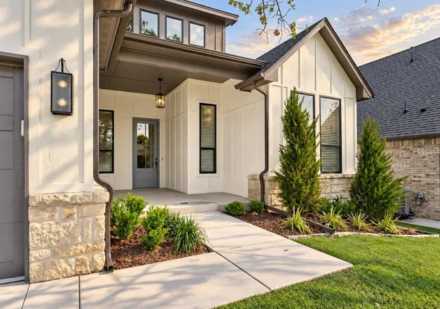 Photo 2 of Single family home for sale at 3349 Bourgogne St, Edmond, OK 73034 | MLS# 1240654 | Listing updated on 2026-10-07