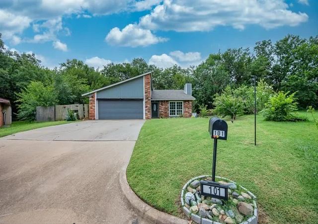 1st image of 101 Stonewood Dr, Noble, OK 73068 | MLS# 1240664