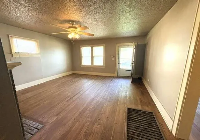 Photo 4 of Single family home for sale at 1128 NW 48th Street, Oklahoma City, OK 73118 | MLS# 1240674 | Listing updated on 2026-08-31
