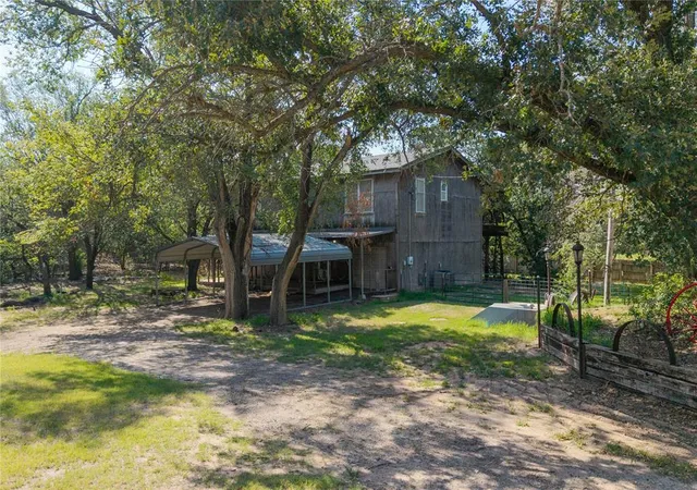 2nd image of 241470 Main St, Oakwood, OK 73658 | MLS# 1240684