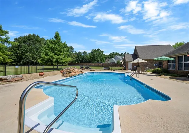 3rd image of 803 Oak Brook Dr, Idabel, OK 74745 | MLS# 1240694