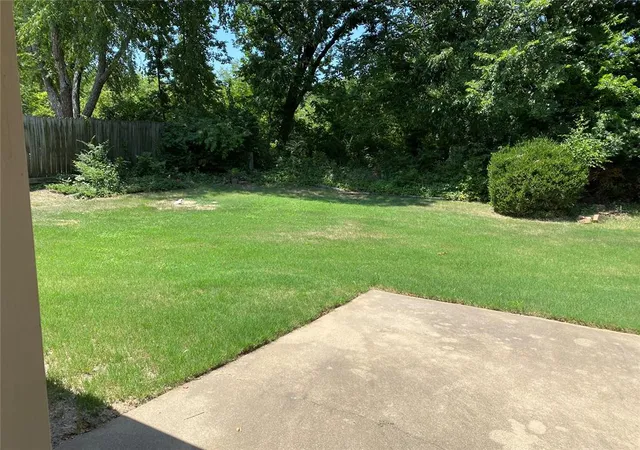Photo 3 of Single family home for sale at 42 Northridge Rd, Shawnee, OK 74804 | MLS# 1240696 | Listing updated on 2026-09-21
