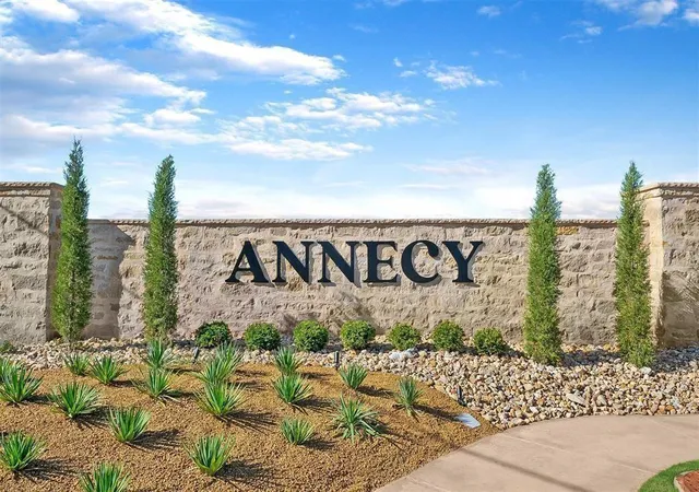 Photo 3 of Mansion for sale at 14625 Chamberry Dr, Oklahoma City, OK 73142 | MLS# 1240713 | Listing updated on 2026-09-01