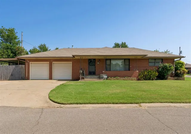 Photo 1 of Sale Pending at 101 E Kerr Dr, Oklahoma City, OK 73110 | MLS# 1240714 | Listing updated on 2026-08-09