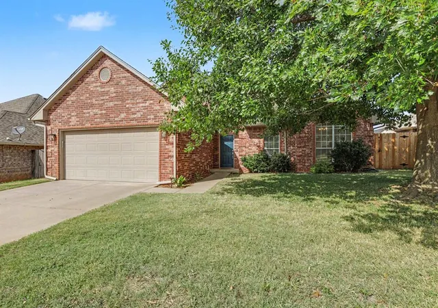 Photo 1 of Single family home for sale at 2008 N Branden Ln, Edmond, OK 73003 | MLS# 1240717 | Listing updated on 2026-09-05