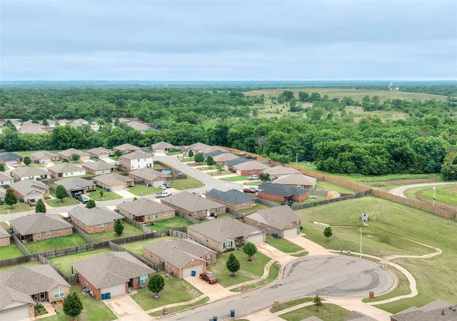 46th image of 1700 Bartlett Dr, Newcastle, OK 73065 | MLS# 1240731