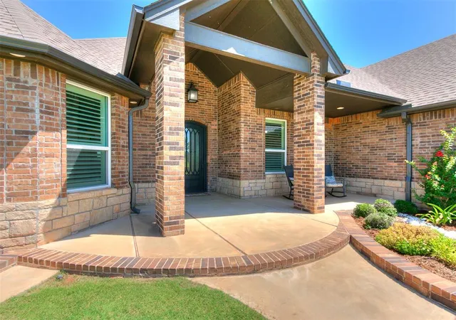 3rd image of 3001 Firefly Dr, Norman, OK 73071 | MLS# 1240733