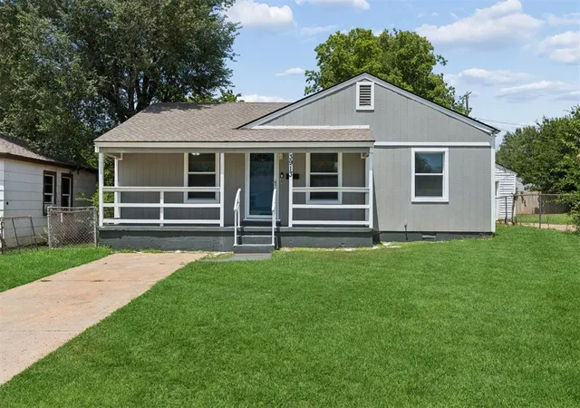 image of 3913 Se 24th St, Oklahoma City, OK 73115 | MLS# 1240742