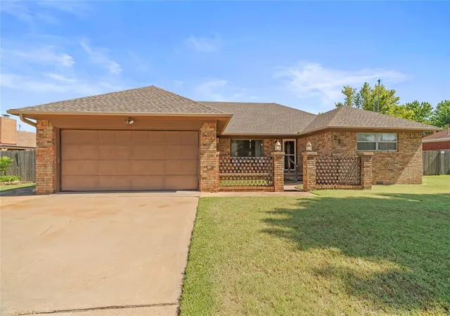 2nd image of 201 Rice Dr, Watonga, OK 73772 | MLS# 1240744