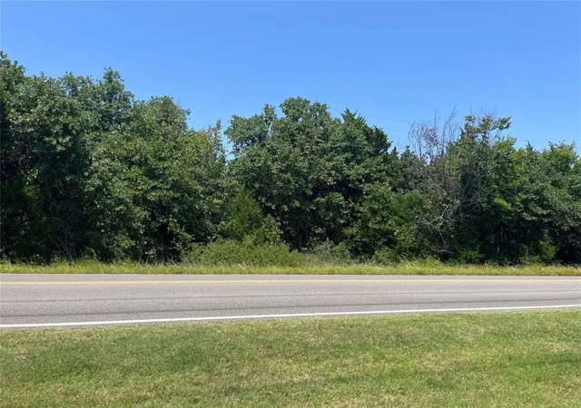 1st image of 6501 E Coffee Creek Rd, Edmond, OK 73034 | MLS# 1240746