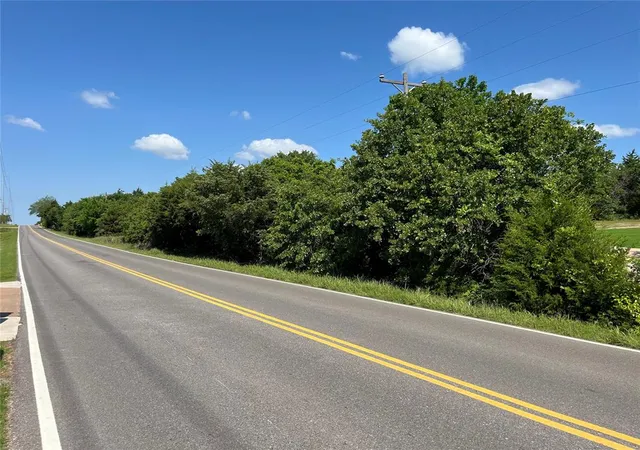 2nd image of 6501 E Coffee Creek Rd, Edmond, OK 73034 | MLS# 1240746