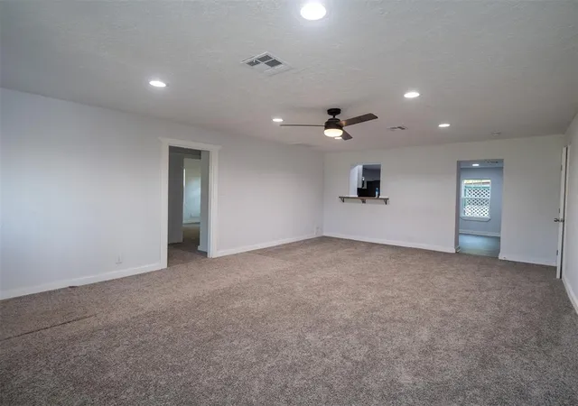 Photo 3 of Sale Pending at 420 W Johnson St, Norman, OK 73069 | MLS# 1240753 | Listing updated on 2026-09-01