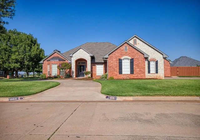 3rd image of 606 Frank Dr, Okarche, OK 73762 | MLS# 1240755