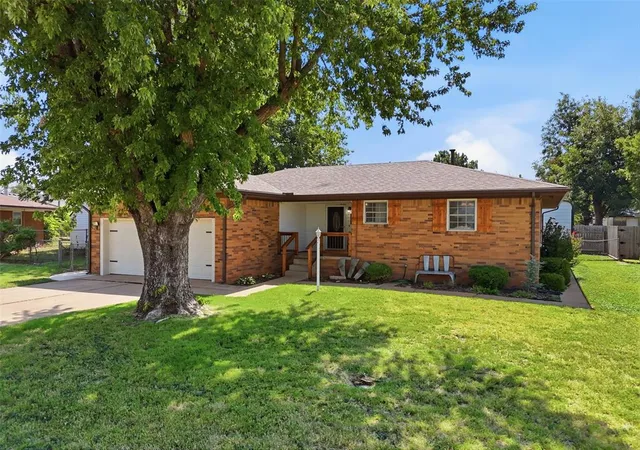 4th image of 1113 Clearview Dr, Kingfisher, OK 73750 | MLS# 1240771