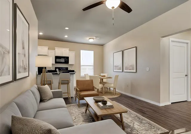 Listing Photo 4 - Condo for sale in building located at 1033 SW 91st St, Oklahoma City, OK 73139