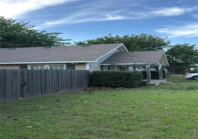 Photo 2 of Single family home for sale at 400 N 6th Street, Noble, OK 73068 | MLS# 1240774 | Listing updated on 2026-09-18