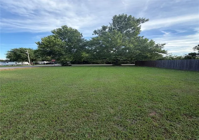 3rd image of 400 N 6Th St, Noble, OK 73068 | MLS# 1240774