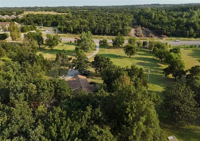 Photo 3 of Single family home for sale at 16701 Ne 23rd Street, Choctaw, OK 73020 | MLS# 1240782 | Listing updated on 2026-08-12