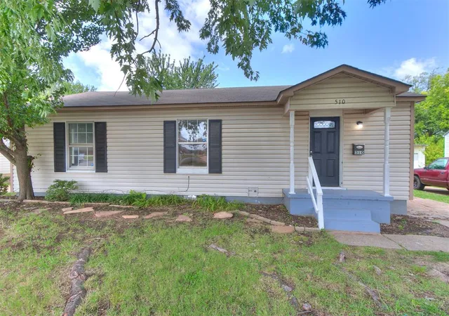 Photo 2 of Single family home for sale at 510 W Lockheed Dr, Oklahoma City, OK 73110 | MLS# 1240790 | Listing updated on 2026-08-26