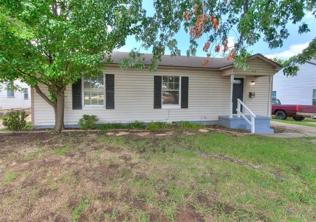 Photo 3 of Single family home for sale at 510 W Lockheed Dr, Oklahoma City, OK 73110 | MLS# 1240790 | Listing updated on 2026-08-26