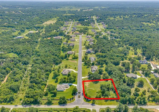 2nd image of 13000 Se 94th St, Oklahoma City, OK 73165 | MLS# 1240810