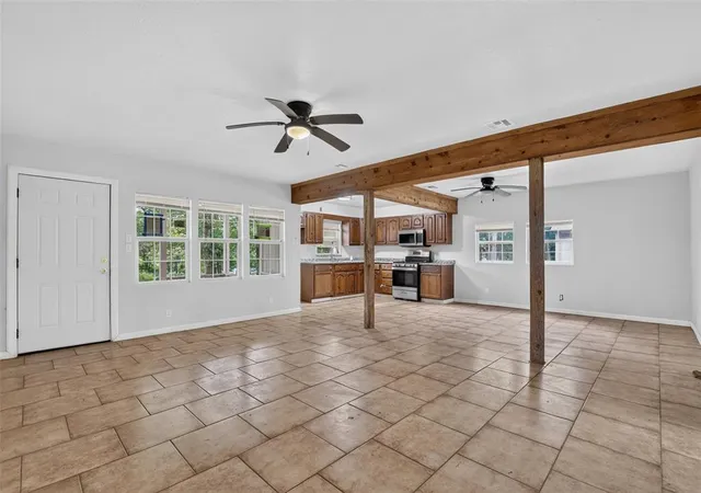 2nd image of 980801 S Stagecoach Dr, Wellston, OK 74881 | MLS# 1240816