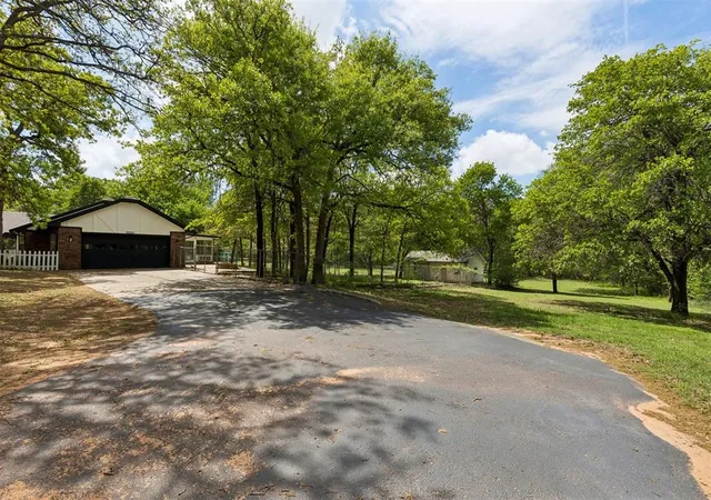 Photo 3 of Single family home for sale at 10331 Black Oaks Dr, Oklahoma City, OK 73165 | MLS# 1240820 | Listing updated on 2026-08-27