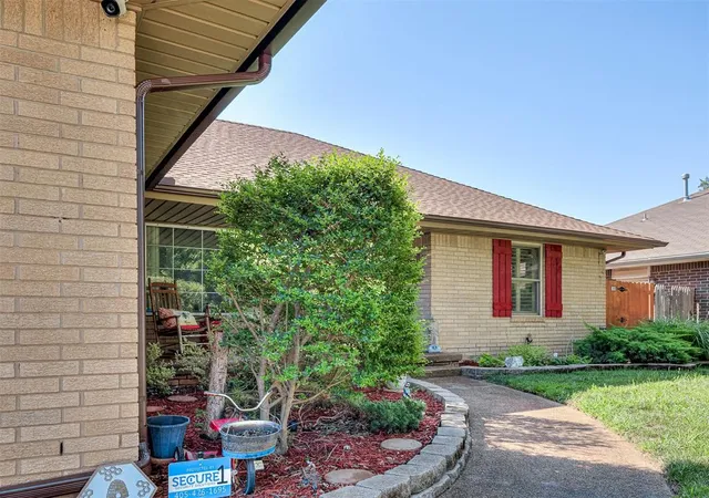 Photo 3 of Sale Pending at 3516 Rolling Ln, Midwest City, OK 73110 | MLS# 1240838 | Listing updated on 2026-08-30