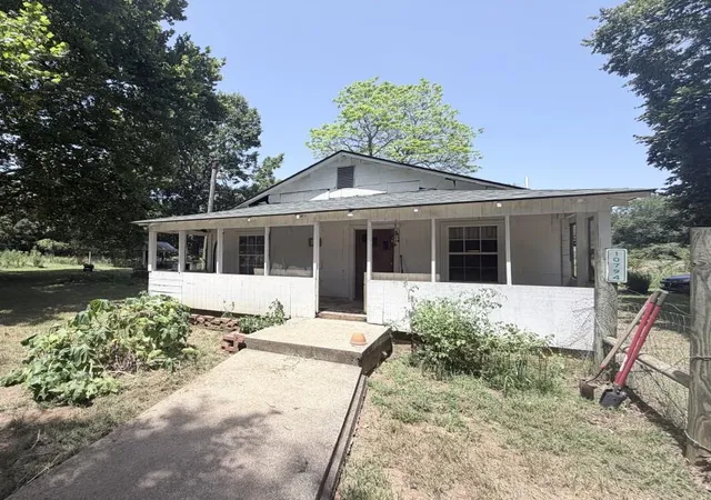 Photo 4 of Single family home for sale at 10794 State Hwy 128, Heavener, OK 74937 | MLS# 1240855 | Listing updated on 2026-08-19