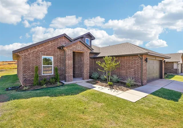 Photo 3 of Single family home for sale at 1800 Pin Cherry Ln, Oklahoma City, OK 73160 | MLS# 1240857 | Listing updated on 2026-09-23