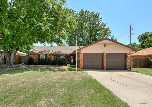 1st image of 402 Vickie Dr, Yukon, OK 73099 | MLS# 1240866