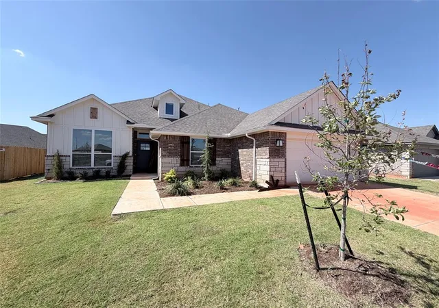 Photo 1 of Sale Pending at 19513 Birchfield Dr, Edmond, OK 73012 | MLS# 1240878 | Listing updated on 2026-08-26