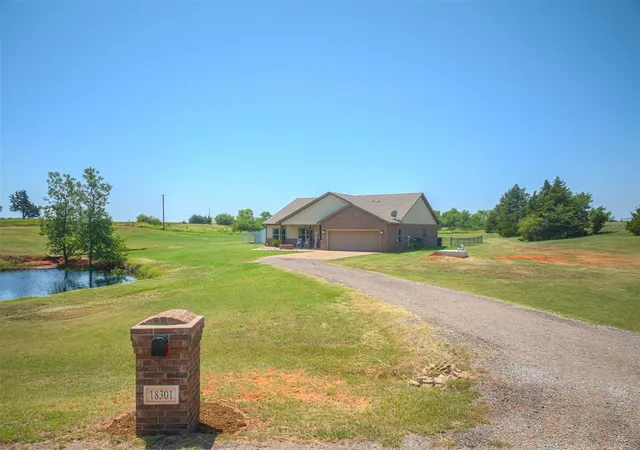 43rd image of 18301 Naomi Dr, Cashion, OK 73016 | MLS# 1240880