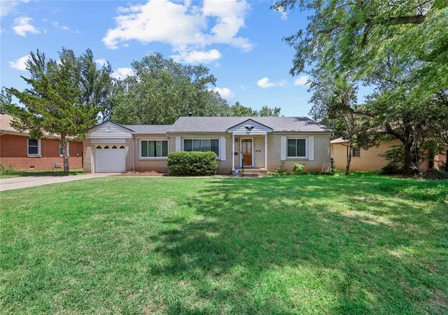1st image of 621 Morningside Dr, Norman, OK 73071 | MLS# 1240902