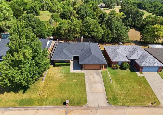 Photo 4 of Single family home for sale at 10809 Ashton Ter, Oklahoma City, OK 73130 | MLS# 1240904 | Listing updated on 2026-09-15