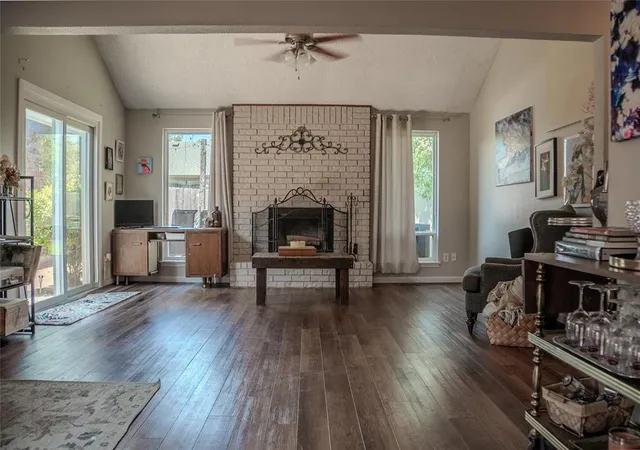 Photo 3 of Sale Pending at 911 Nw 172nd Street, Edmond, OK 73012 | MLS# 1240911 | Listing updated on 2026-08-10
