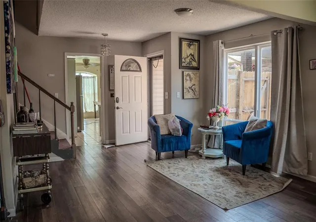 Photo 3 of Sale Pending at 911 NW 172nd Street, Edmond, OK 73012 | MLS# 1240911 | Listing updated on 2026-08-10