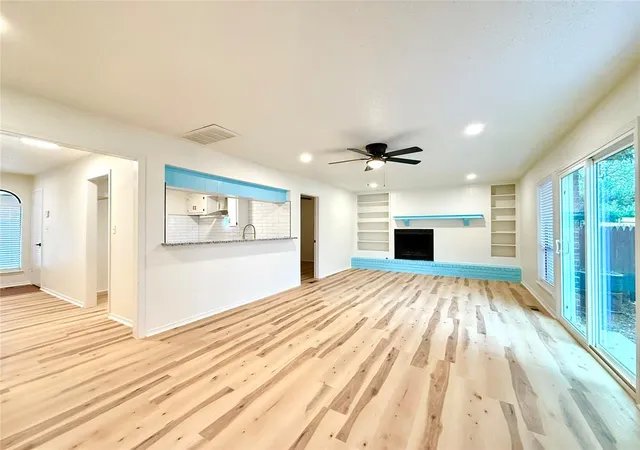 3rd image of 1901 N Moulton Ct, Oklahoma City, OK 73127 | MLS# 1240920