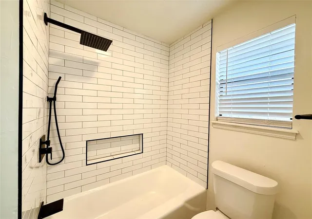 5th image of 1901 N Moulton Ct, Oklahoma City, OK 73127 | MLS# 1240920