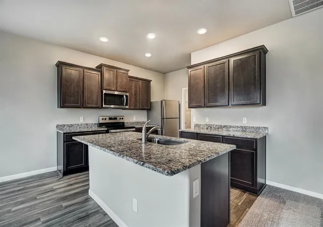 3rd image of 1926 Redwood Ln, El Reno, OK 73036 | MLS# 1240933