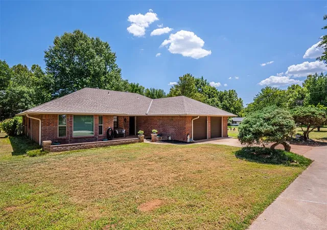 1st image of 5807 E Tyler Dr, Tuttle, OK 73089 | MLS# 1240938