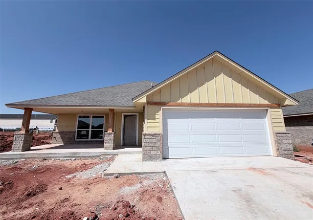 Single family home for sale at 19417 Birchfield Dr, Edmond, OK 73012 | MLS# 1240954