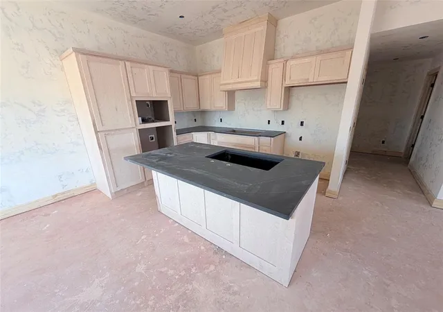 Photo 1 of Single family home for sale at 19417 Birchfield Dr, Edmond, OK 73012 | MLS# 1240954 | Listing updated on 2026-10-17