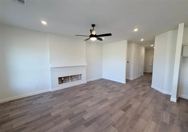 Photo 3 of Single family home for sale at 2533 Nw 196th Street, Edmond, OK 73012 | MLS# 1240961 | Listing updated on 2026-10-20