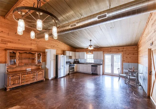 3rd image of 12788 N Highway 44, Sentinel, OK 73664 | MLS# 1240963