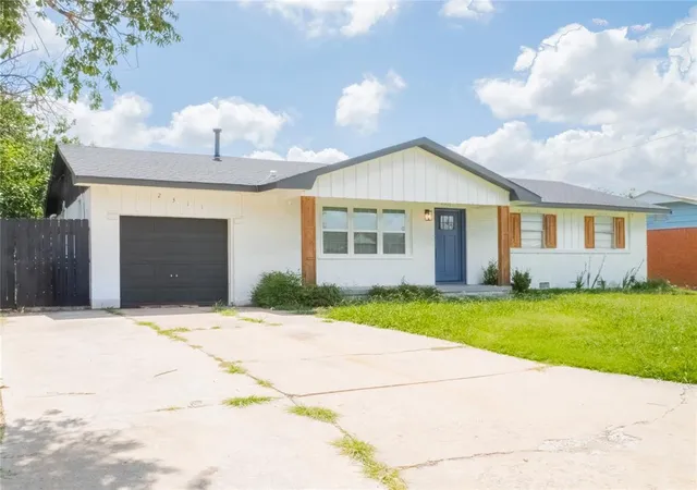 1st image of 2311 Nw 44th St, Lawton, OK 73505 | MLS# 1240996