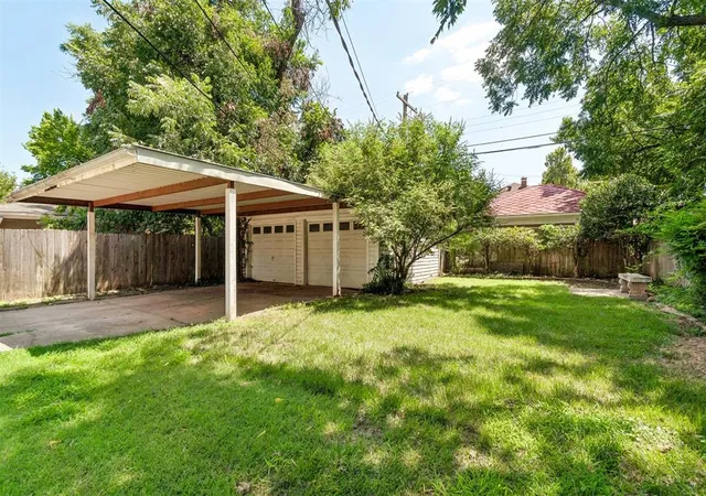 Photo 28 of Single family home for sale at 208 Nw 17th Street, Oklahoma City, OK 73103 | MLS# 1241000 | Listing updated on 2026-09-05